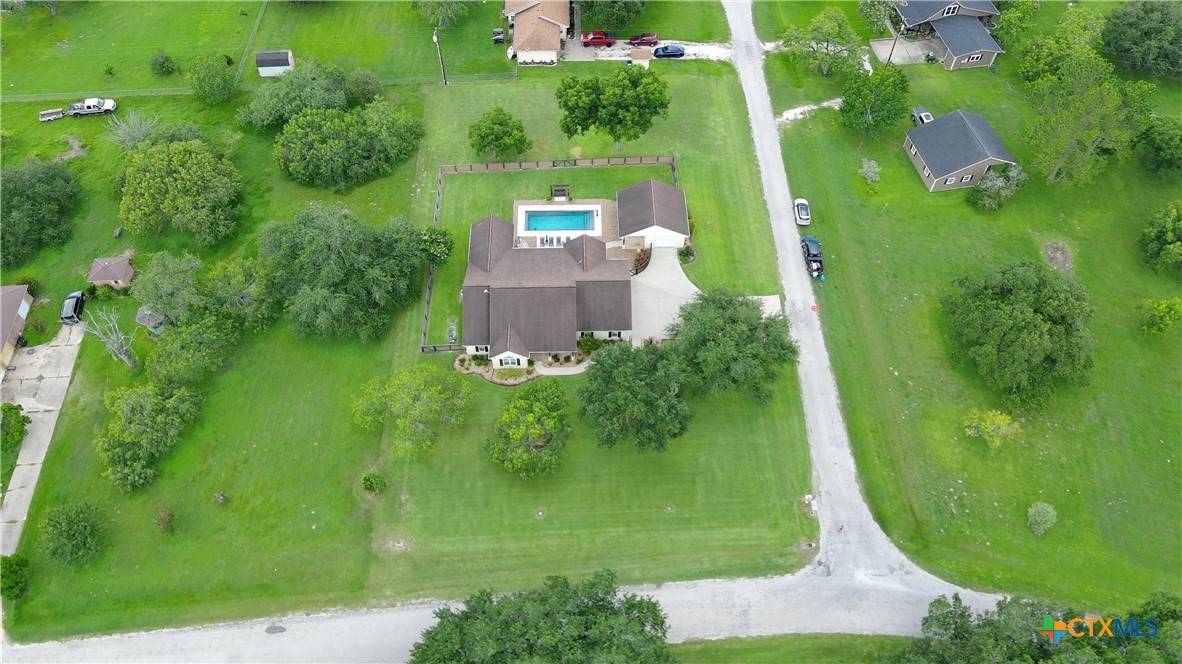 Victoria, TX 77905,21 Lakeoak