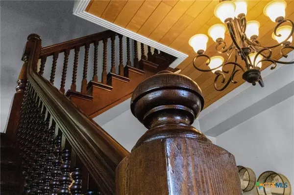 Bartlett, TX 76511,409 W Clark ST