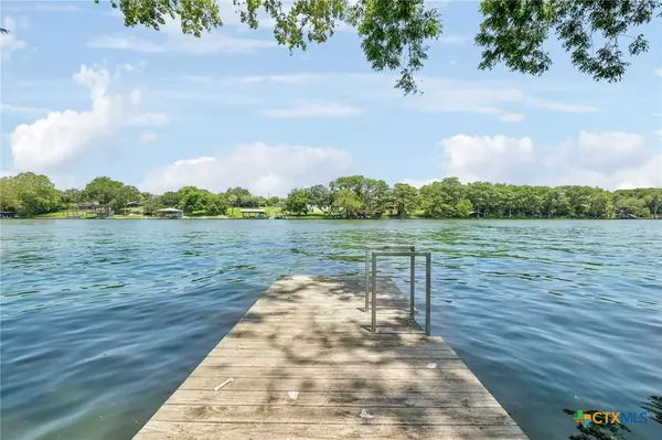 New Braunfels, TX 78130,1113 E Zipp RD