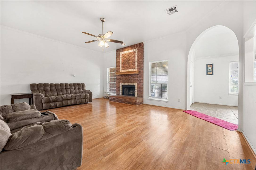 Kempner, TX 76539,239 County Road 3377