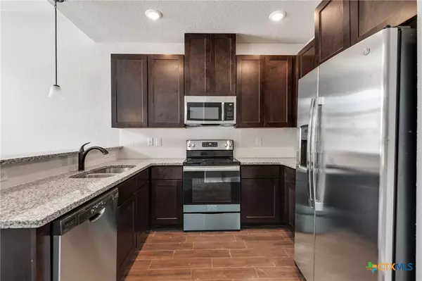 Spring Branch, TX 78070,2908 Puter Creek DR #A
