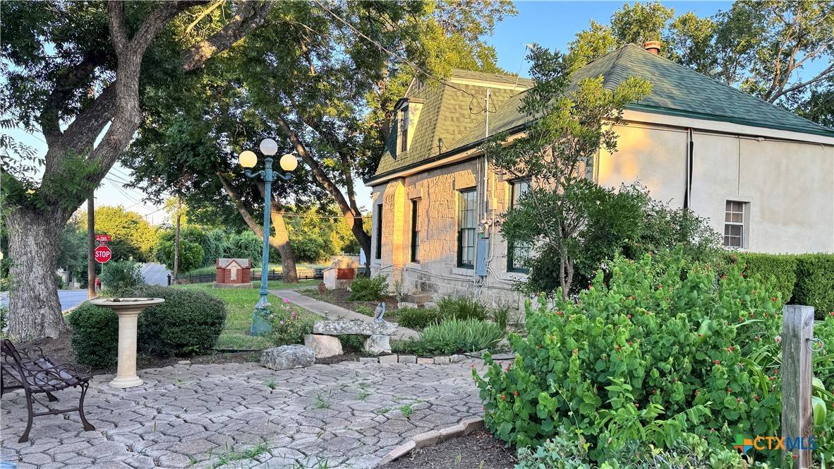 Belton, TX 76513,400 S Main ST