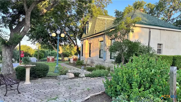 Belton, TX 76513,400 S Main ST