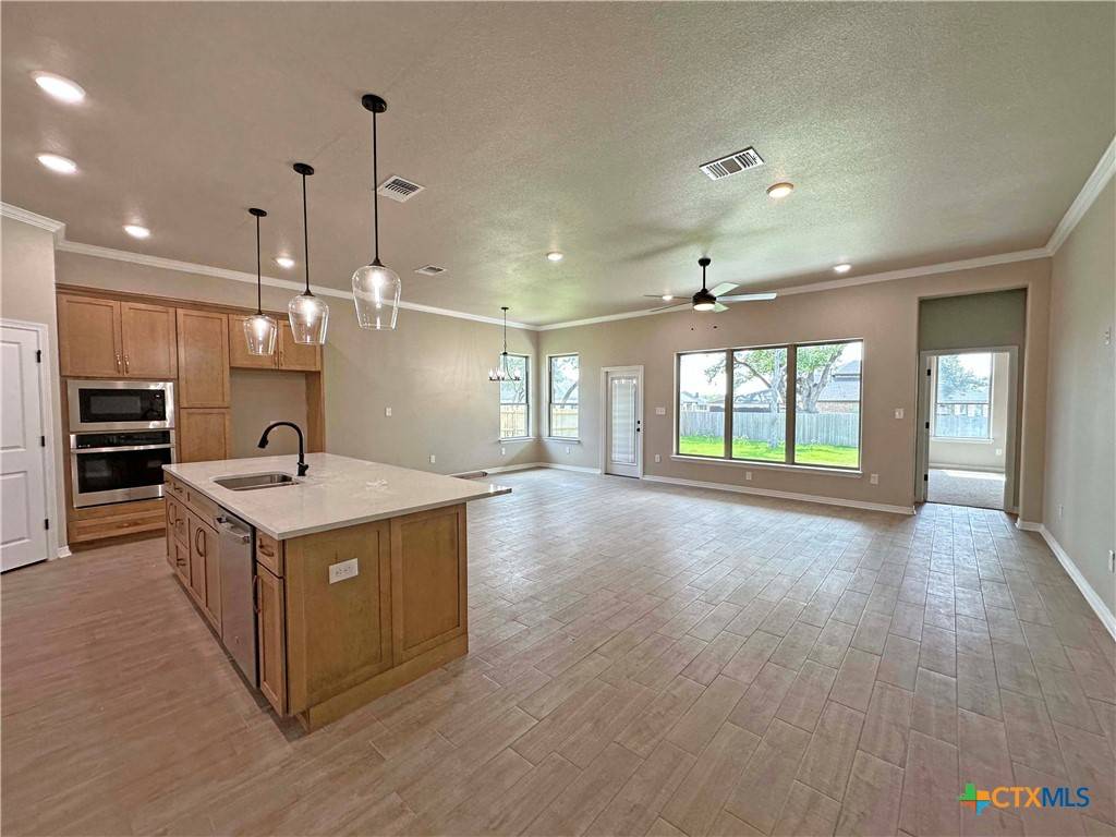 Temple, TX 76502,6132 Messina DR