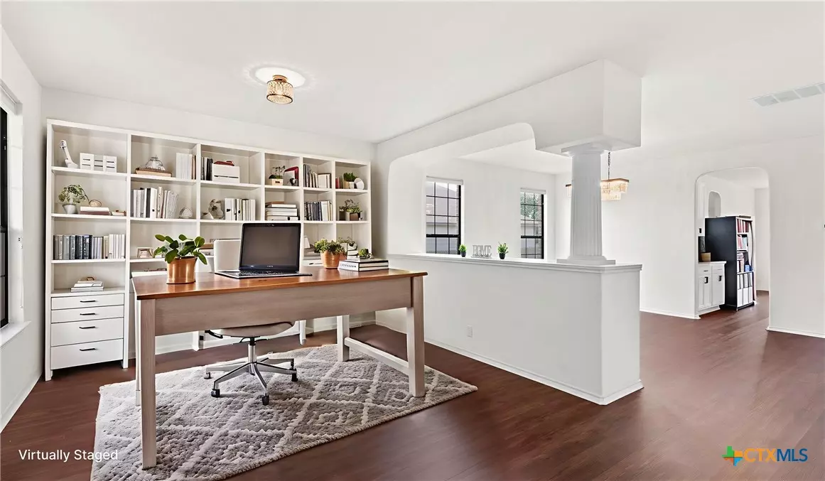 Kyle, TX 78640,380 Apricot DR