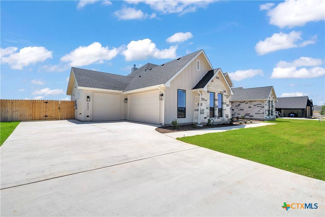 Salado, TX 76571,6642 King Oaks BLVD