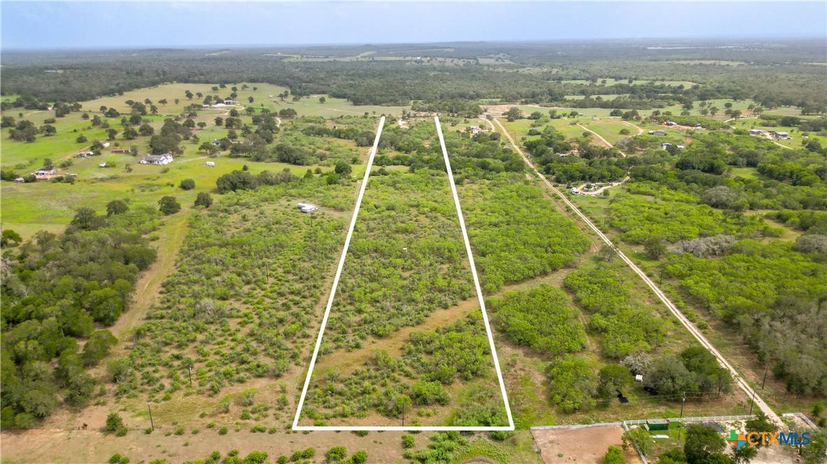 Dale, TX 78616,1201 Boulder LN