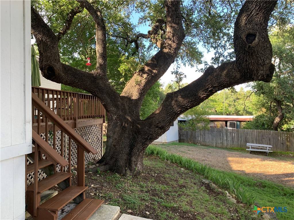 Canyon Lake, TX 78133,111 Valley View ST