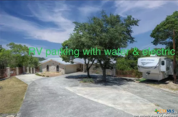 Canyon Lake, TX 78133,463 Nancy DR
