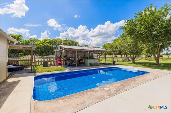 Taylor, TX 76574,559 Private Road 929 and 501 S. Main St