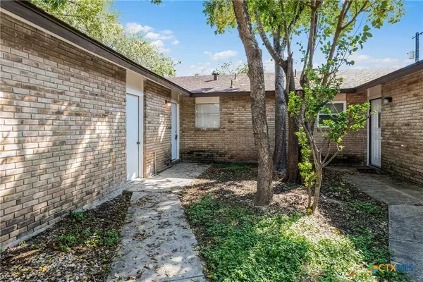 New Braunfels, TX 78130,1524 Eichen RD
