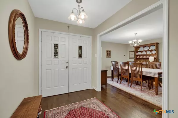 San Marcos, TX 78666,830 Palomino LN