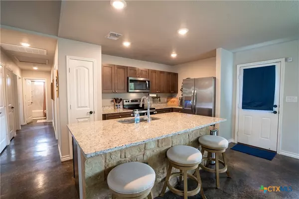 Canyon Lake, TX 78133,1056 Greenbriar DR