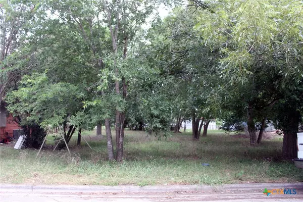 Lockhart, TX 78644,00 Laredo ST