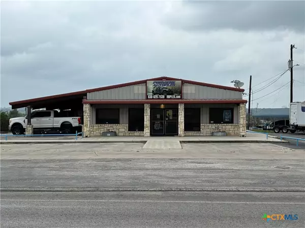 New Braunfels, TX 78130,2250 S I-35 EXPY
