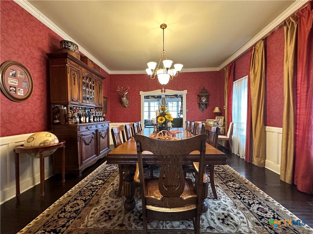 San Marcos, TX 78666,719 W San Antonio ST
