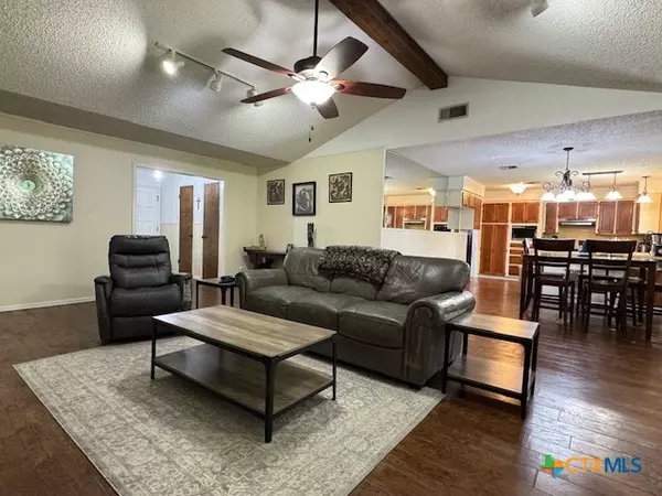Cuero, TX 77954,103 Northwood DR