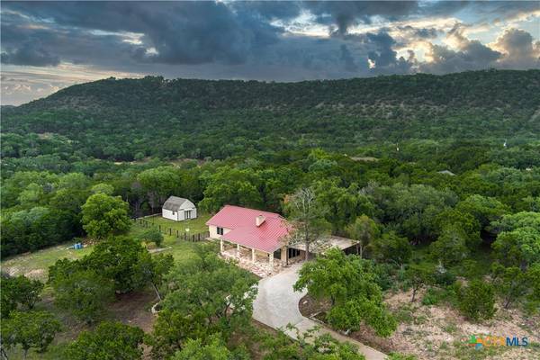 1143 Flaman RD, Canyon Lake, TX 78133