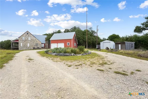 Wimberley, TX 78676,700 Camino De Rancho