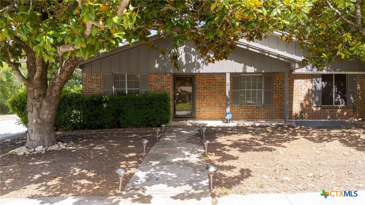 405 Carothers ST, Copperas Cove, TX 76522