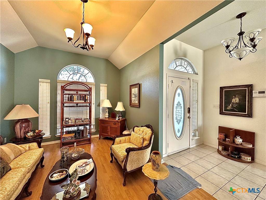 Victoria, TX 77901,203 Canyon CRK