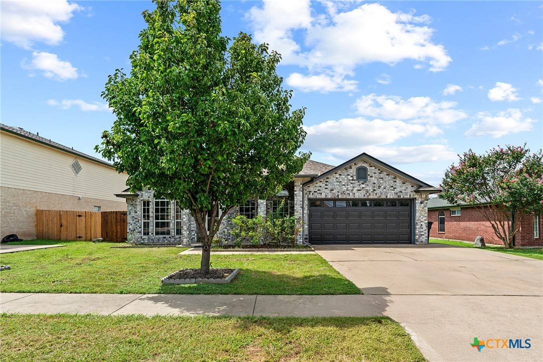 4504 Twin Oaks CIR, Killeen, TX 76542