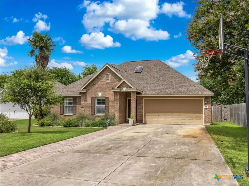 860 Fair LN, New Braunfels, TX 78130