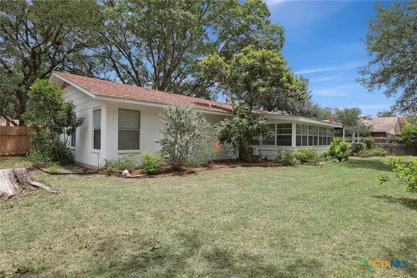 New Braunfels, TX 78130,1334 Carnation LN