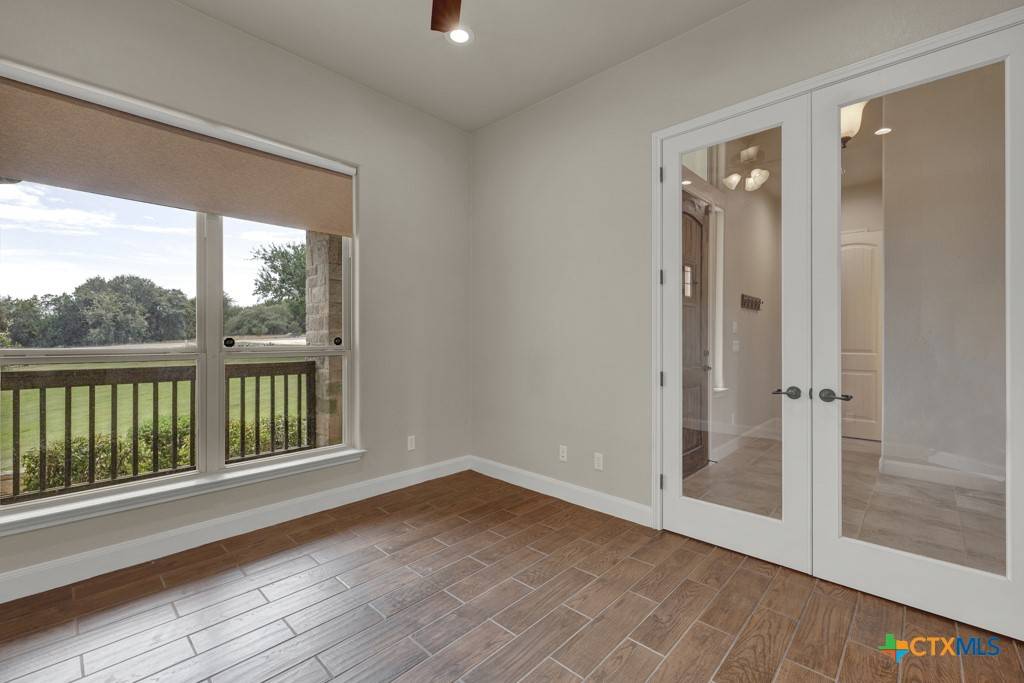 New Braunfels, TX 78132,121 Waterbury
