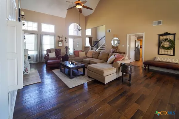 Victoria, TX 77904,103 Kingwood Forest DR