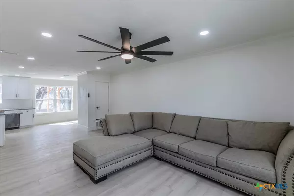 Belton, TX 76513,3655 Brenda LN