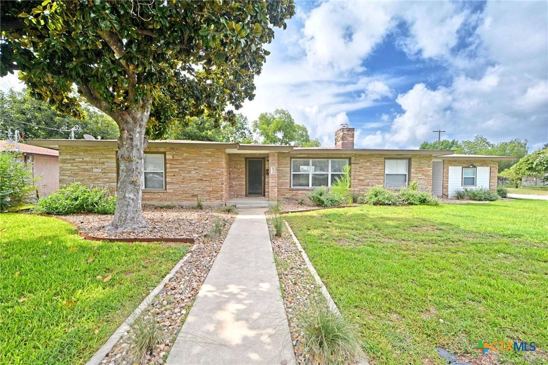 New Braunfels, TX 78130,671 W Merriweather ST