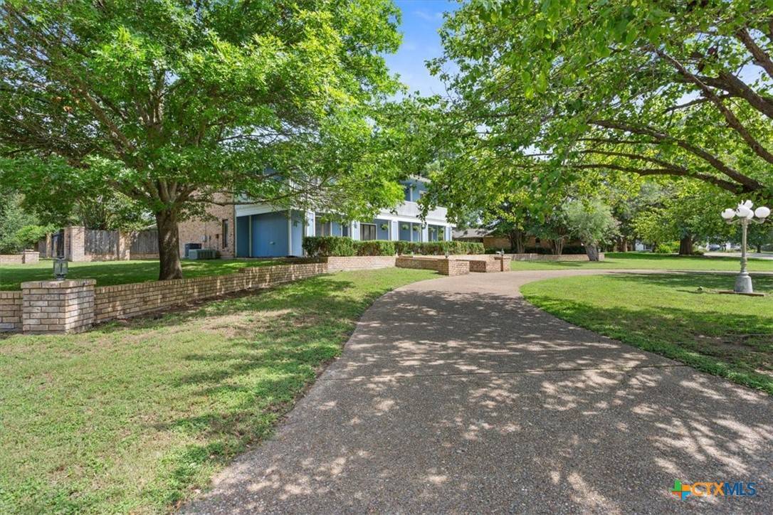 Salado, TX 76571,910 Mill Creek DR