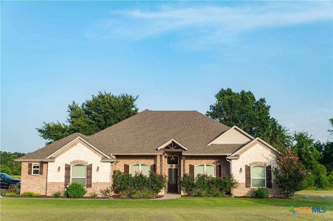 1145 Fawn Lake Dr, Bryan, TX 77808