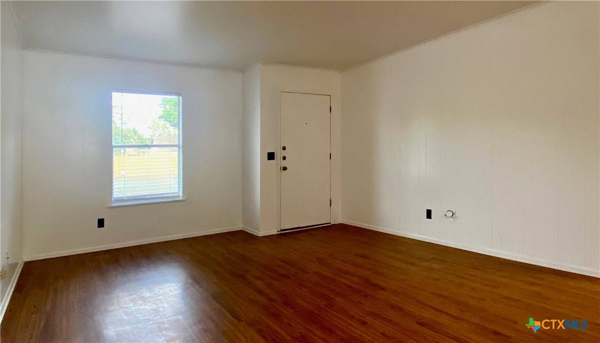 New Braunfels, TX 78130,507 Buttercup #507