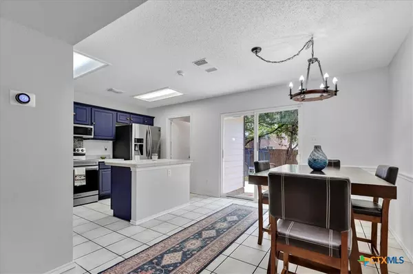 San Antonio, TX 78245,10410 Overland Creek