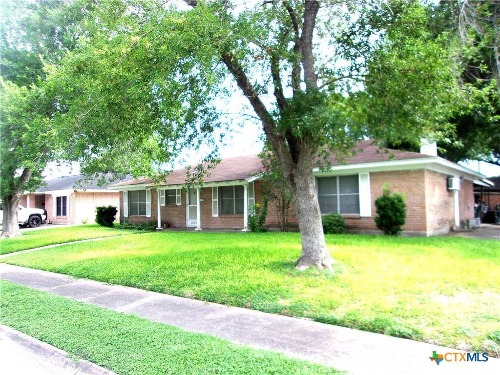 Victoria, TX 77901,1819 San Jacinto AVE
