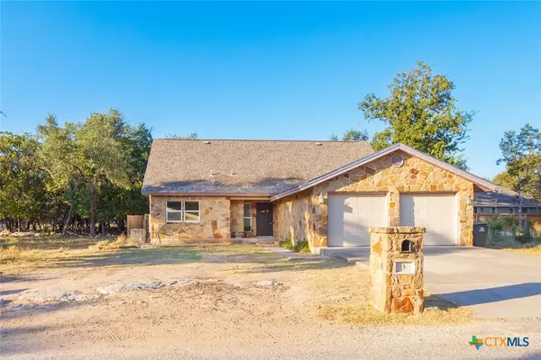 3 Happy Hollow DR, Wimberley, TX 78676