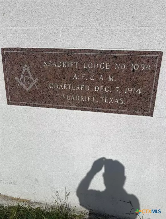 Seadrift, TX 77983,307 W Denver AVE