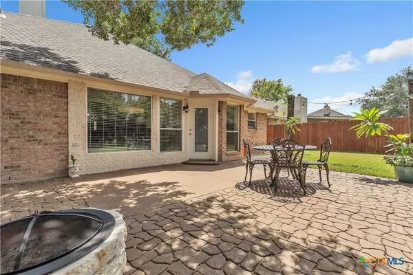 Belton, TX 76513,505 Armstrong DR