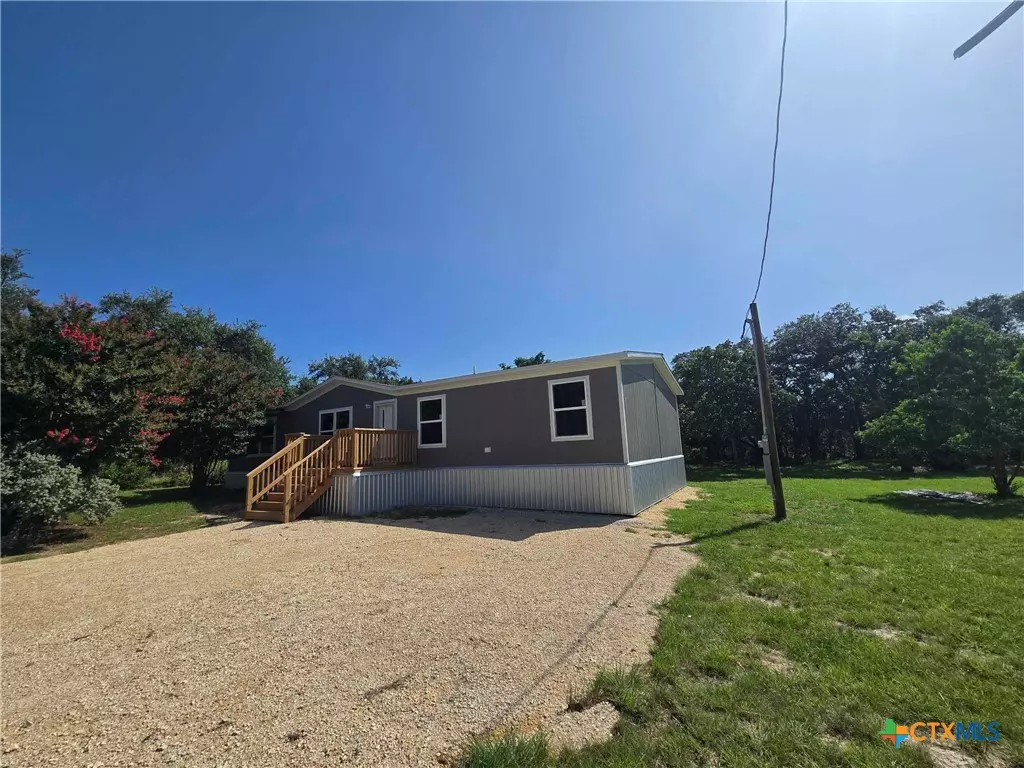 Canyon Lake, TX 78133,269 E Clark ST