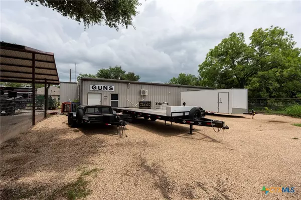 Bartlett, TX 76511,308 S Dalton ST