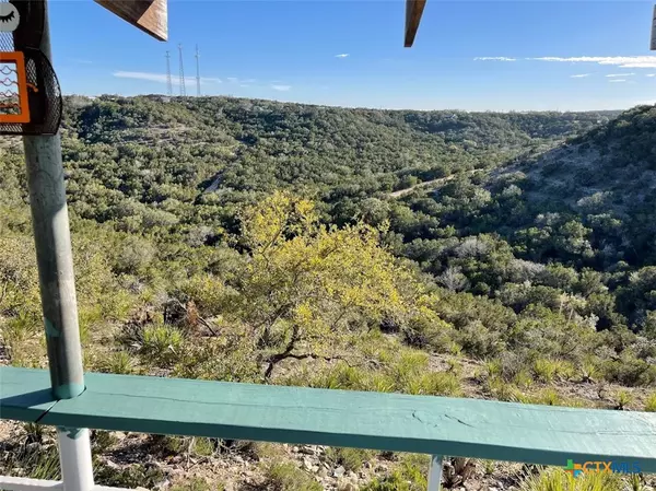 Canyon Lake, TX 78133,410 Osage DR