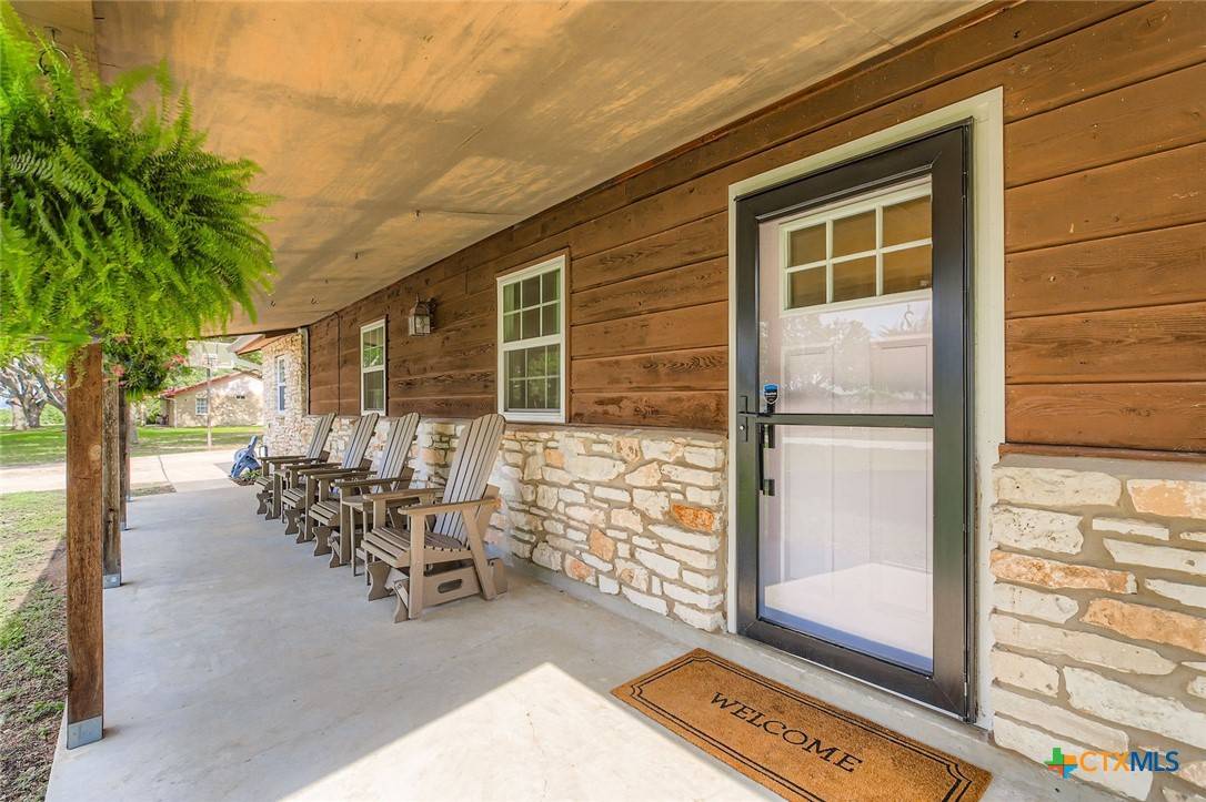 San Marcos, TX 78666,227 Crest Circle DR