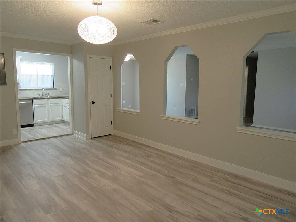 Troy, TX 76579,715 Debora ST