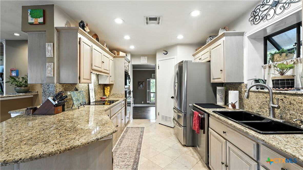 San Antonio, TX 78248,14803 Blue Max