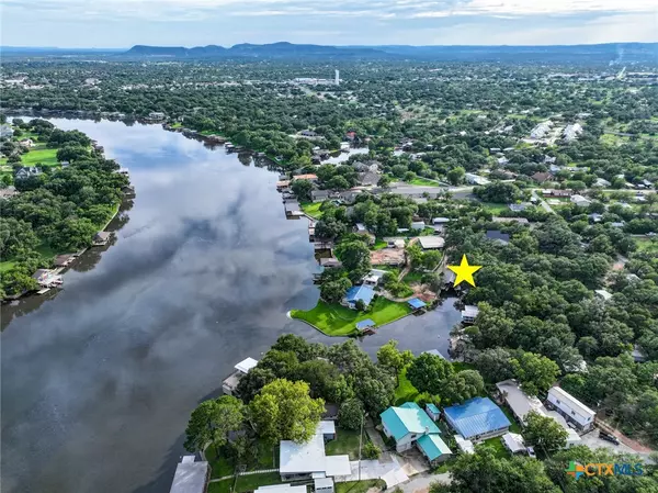 2001 Granite Cove, Kingsland, TX 78639