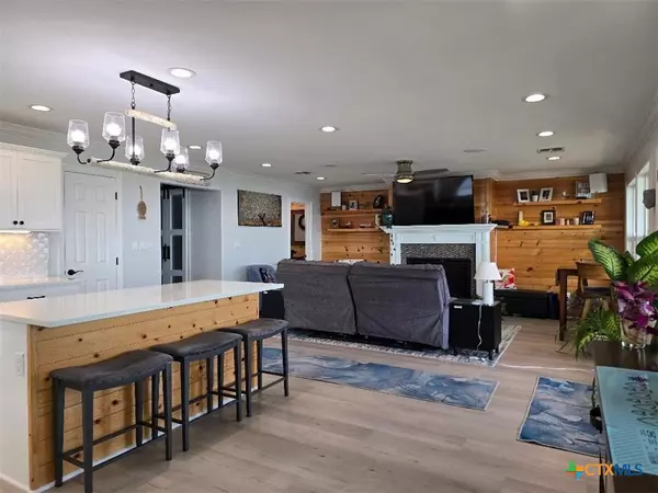 Port Lavaca, TX 77979,256 S Ocean DR