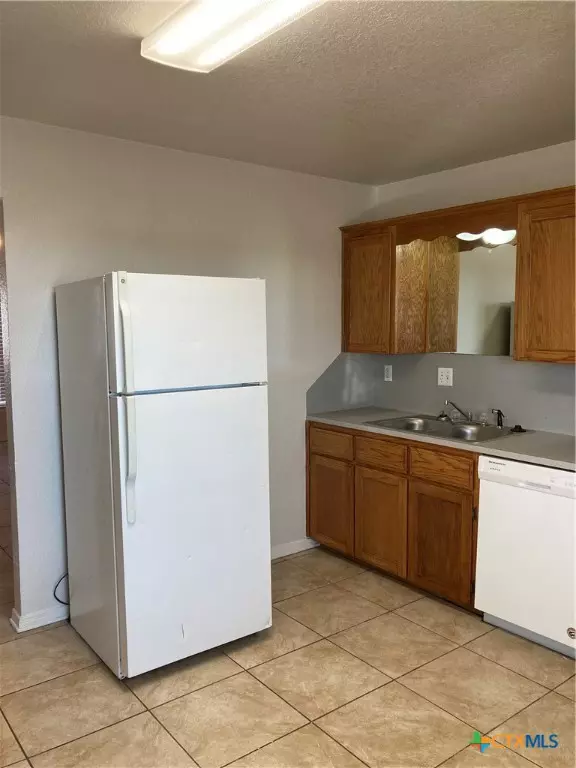 Killeen, TX 76543,1401 Windward DR #B