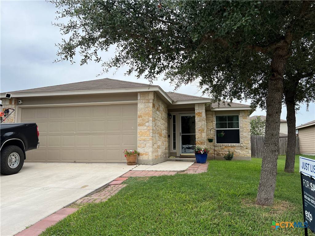 756 Spectrum DR, New Braunfels, TX 78130